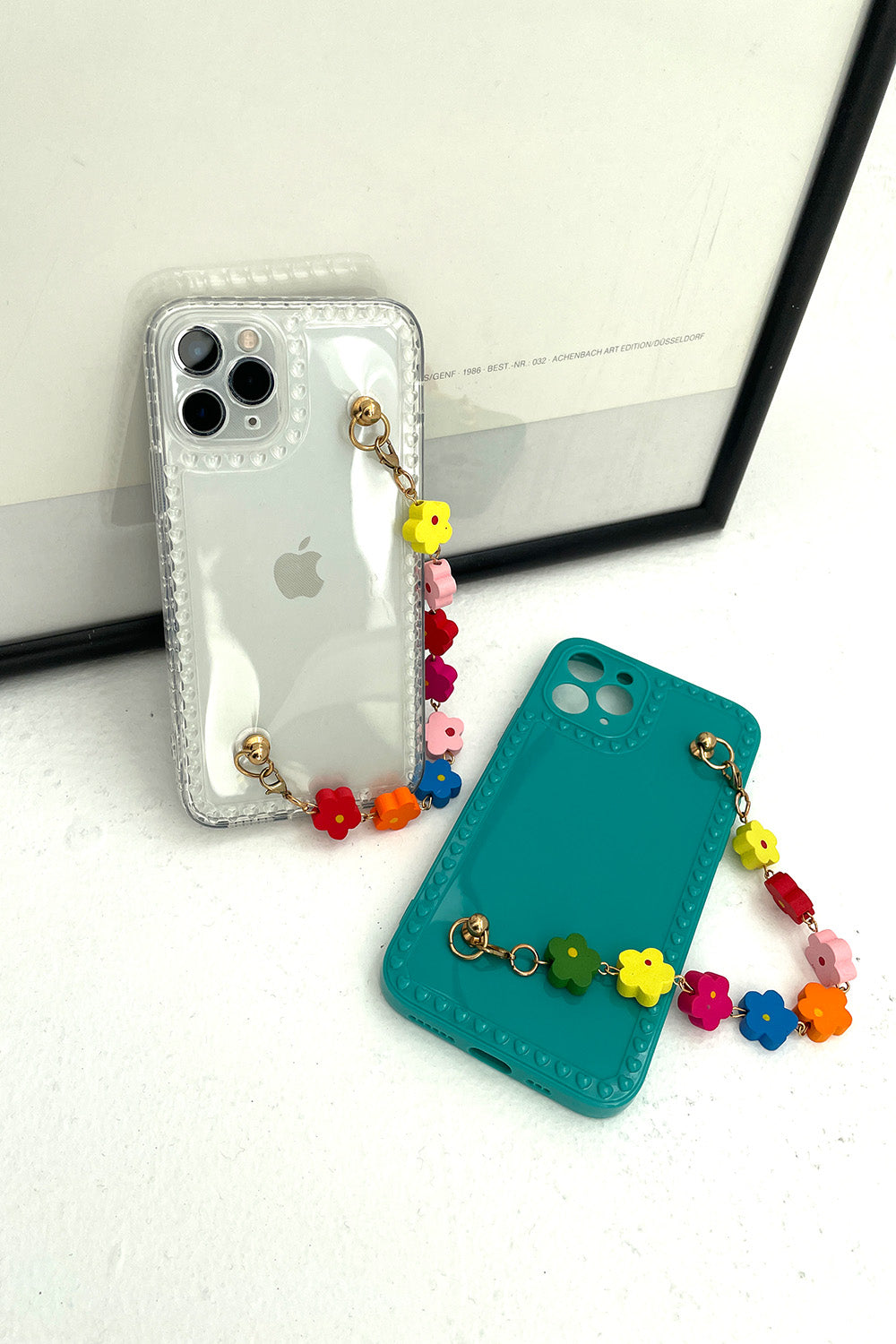 Colorful Flower Chain iPhone Case(カラフルフラワーチェーンアイフォンケース)